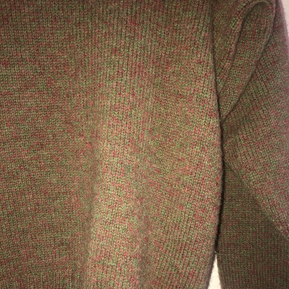 Retro Long Sleeved Sweater - Picture 2 of 2